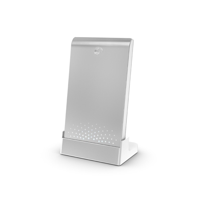 Illustration for article titled 1.5TB FreeAgent XTreme Anchors Onslaught of Stylish Seagate Hard Drives